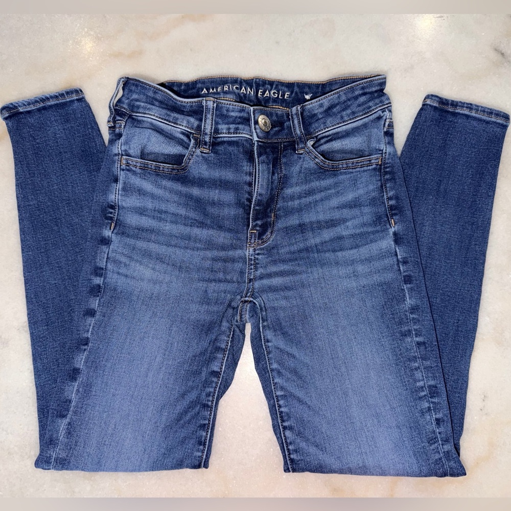 American Eagle Outfitters Women's Dark wash Skinny Jeans